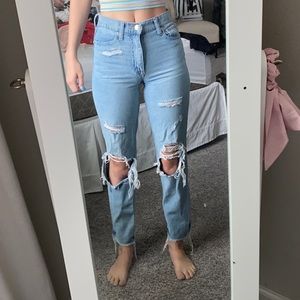 Aeropostale Light Wash Mom Jeans